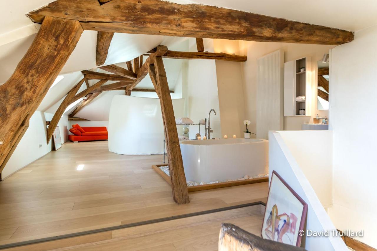 Suite Mana Ohana - Luxe Et Authenticite A 2 Pas De La Place Ducale Avec Parking Prive Charleville-Mézières Екстериор снимка