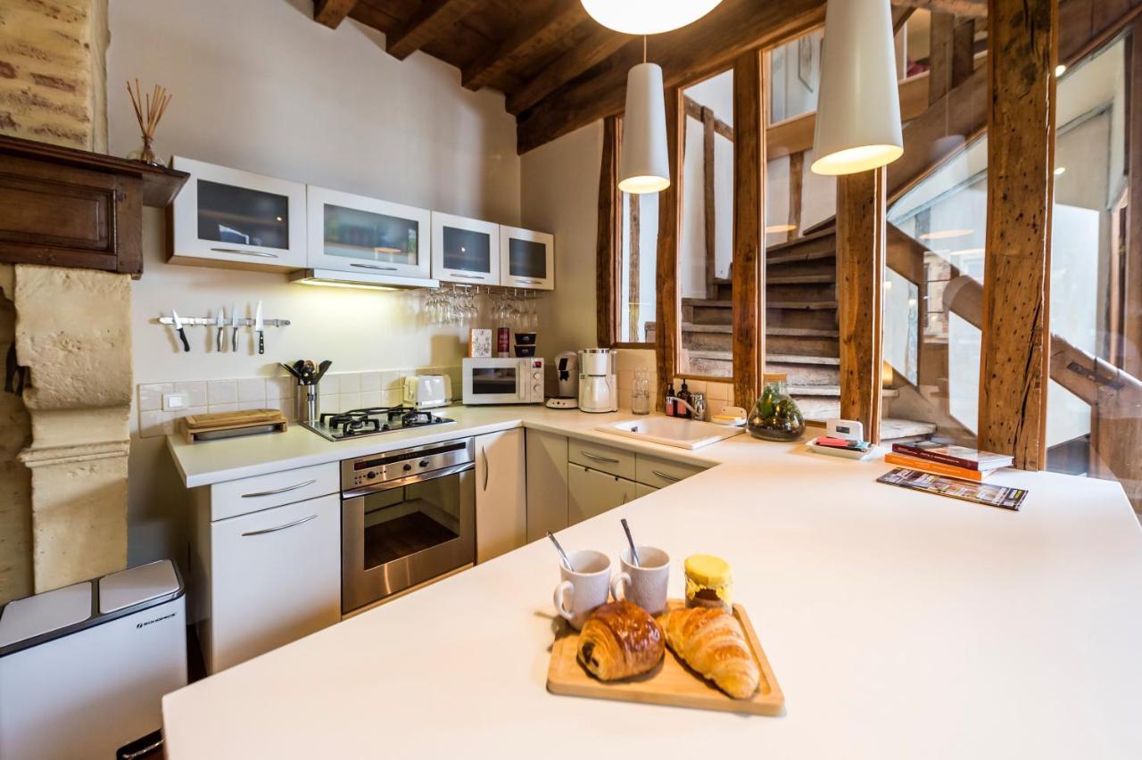 Suite Mana Ohana - Luxe Et Authenticite A 2 Pas De La Place Ducale Avec Parking Prive Charleville-Mézières Екстериор снимка