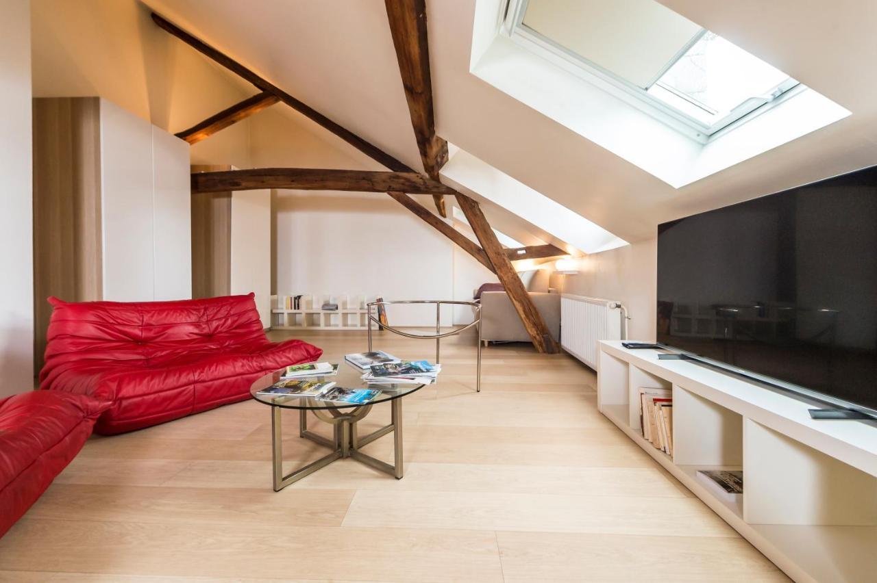 Suite Mana Ohana - Luxe Et Authenticite A 2 Pas De La Place Ducale Avec Parking Prive Charleville-Mézières Екстериор снимка