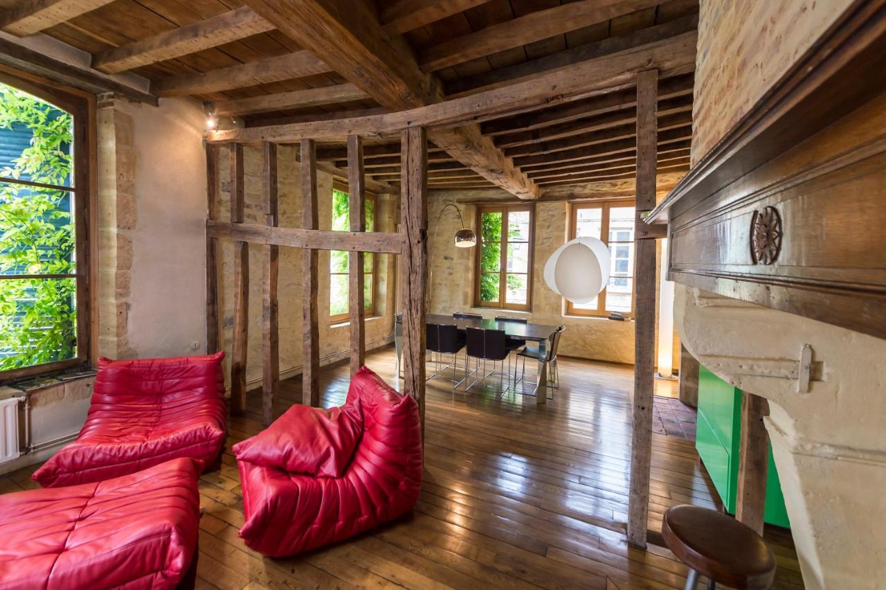 Suite Mana Ohana - Luxe Et Authenticite A 2 Pas De La Place Ducale Avec Parking Prive Charleville-Mézières Екстериор снимка